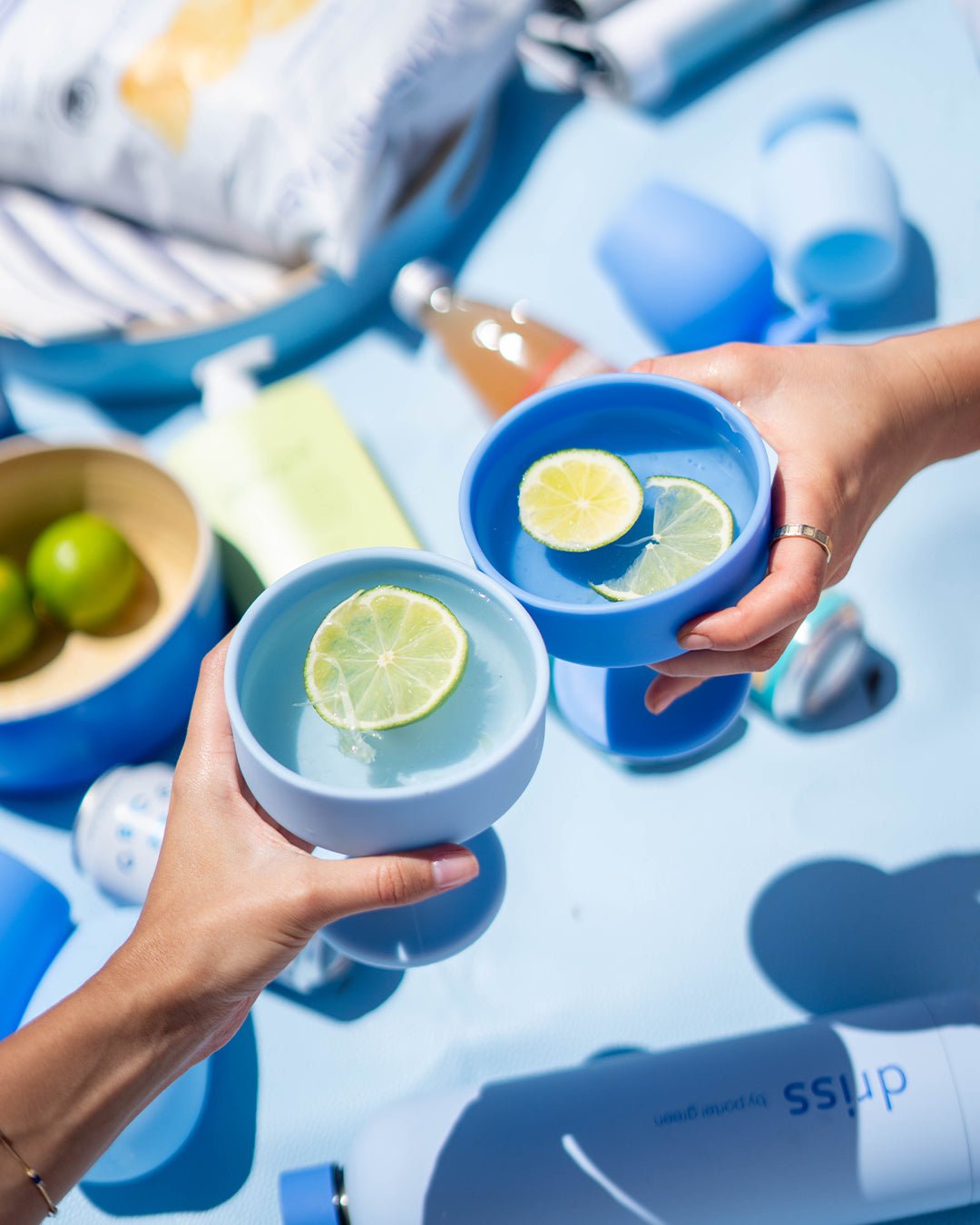 sky + kingfisher | mecc | silicone unbreakable cocktail glasses - porter green | style + sustainability