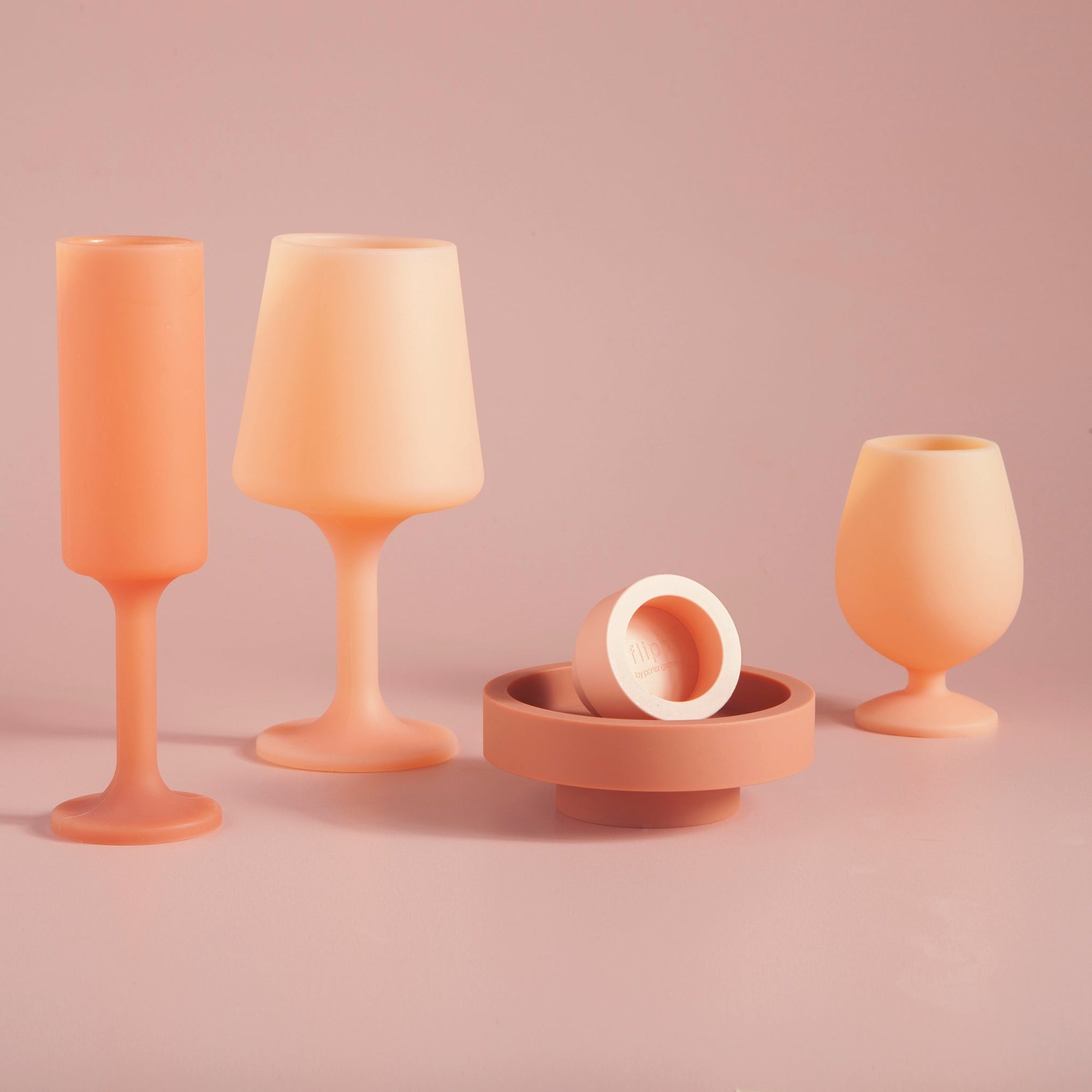 terra + peach | seff | silicone unbreakable champagne flute - porter green | style + sustainability